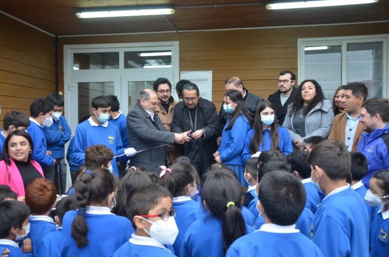 Inauguran obras de proyecto de conservación en la Escuela Rural de Puerto Nuevo