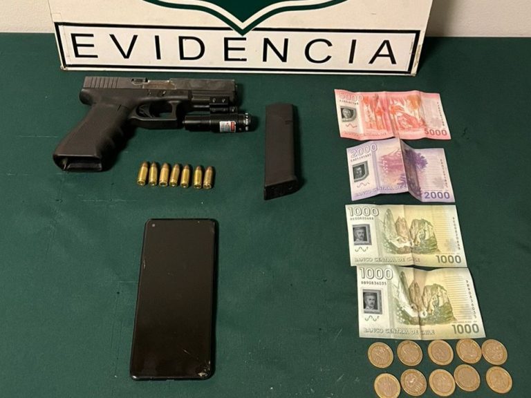 Persecución nocturna culmina con la detención de joven armado y con drogas en intento de robo en Valdivia