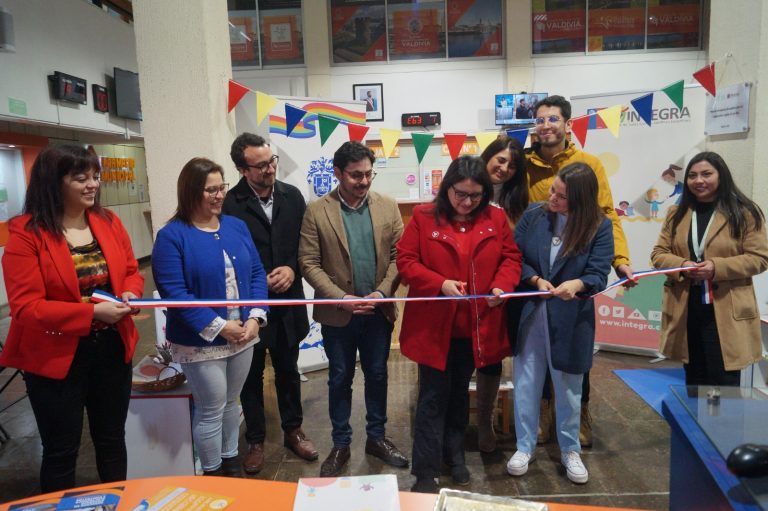 Fundación Integra y la Municipalidad de Valdivia, implementan zona para niños y niñas en el edificio consistorial