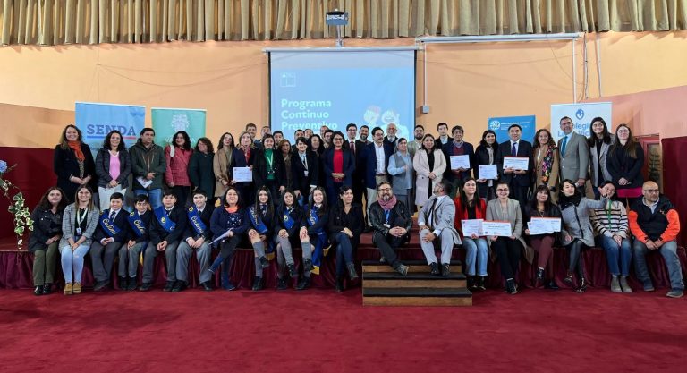 SENDA realizó reconocimiento a establecimientos educaciones de la región que ejecutaron el Programa Continuo Preventivo online
