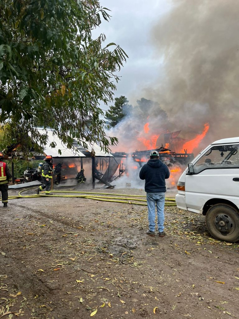 Familia unionina afectada por incendio solicita ayuda de la comunidad
