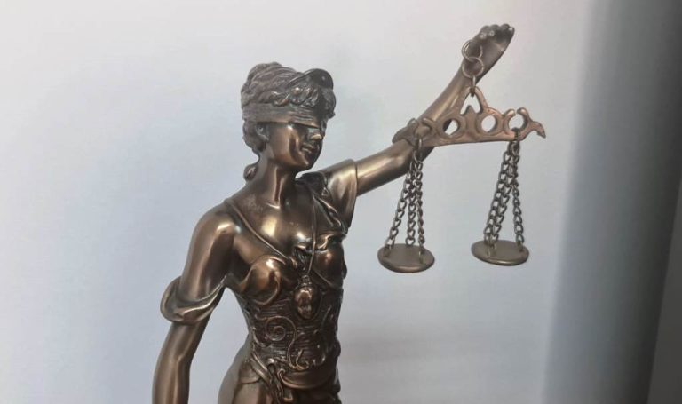 Ministro Álvaro Mesa toma declaración a testigos por violaciones a los derechos humanos en Panguipulli y Temuco