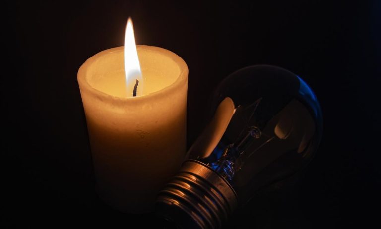 ACOVAL Los Ríos exige respuesta inmediata de empresas eléctricas ante prolongado corte de servicio