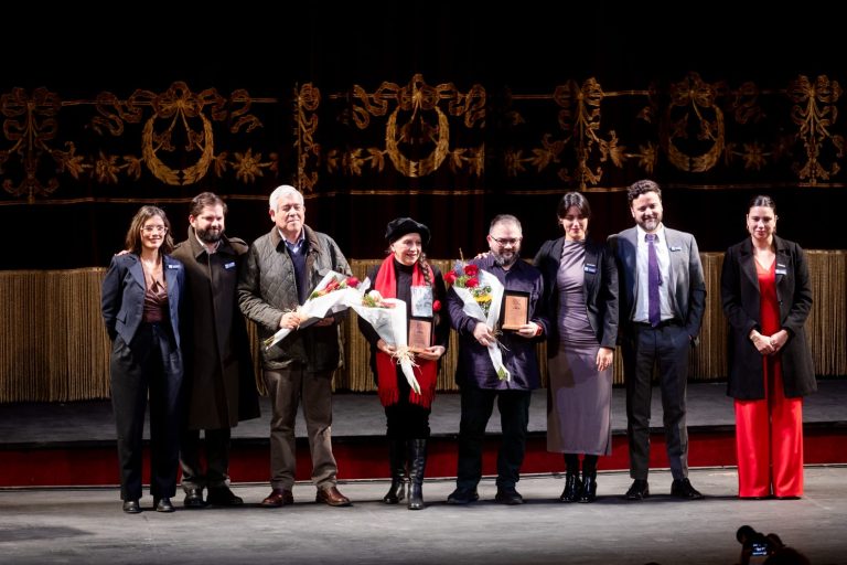 Presidente Boric realiza homenaje póstumo a destacado dirigente y líder regionalista Raúl Basso