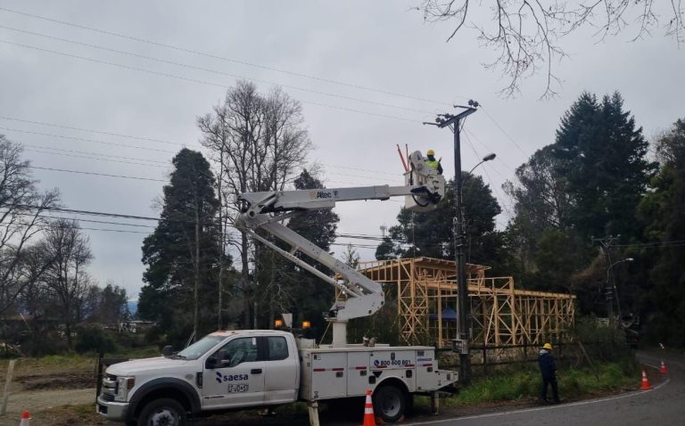 Panguipulli, Futrono y Mariquina son las comunas más afectadas por cortes de energía durante este temporal