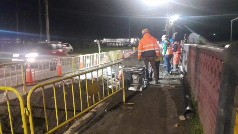 Trabajan en la renovación de más de 5 mil metros de redes de agua potable y alcantarillado en Los Ríos