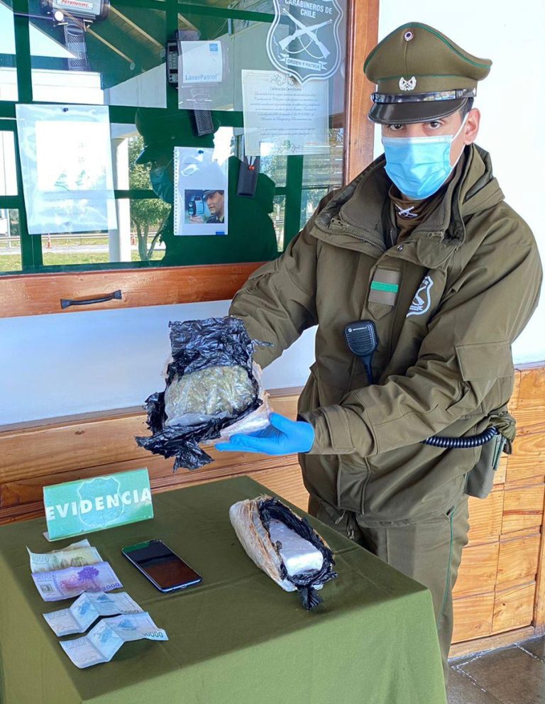 Detienen a pasajera de bus interprovincial con más de 1 kilo de droga en su equipaje en control carretero