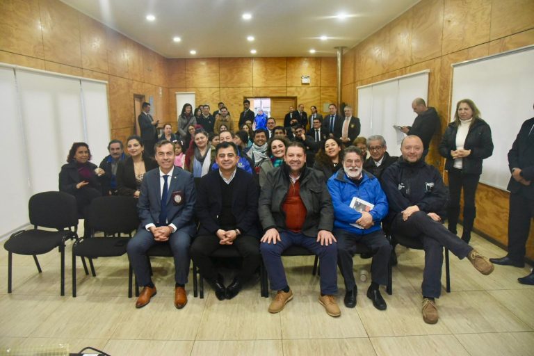 Delegado presidencial lideró reunión de participación ciudadana del futuro cuartel PDI de La Unión