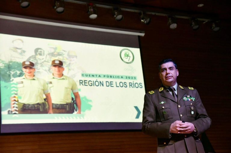 Carabineros de Los Ríos rindió cuenta pública