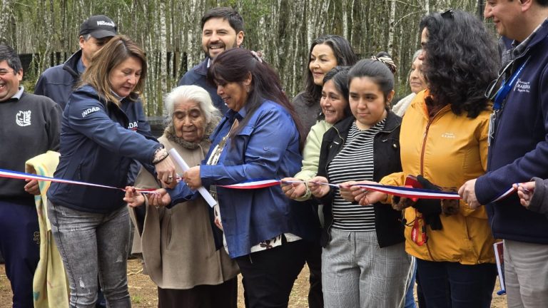 Grupo de Mujeres Campesinas inaugura pozo profundo de riego con apoyo de fondos INDAP en Mariquina