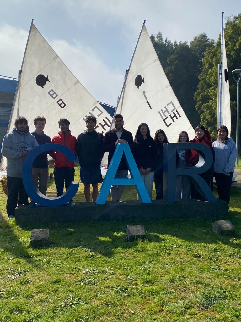 CAR de Valdivia recibió a exponentes nacionales de vela Sunfish 