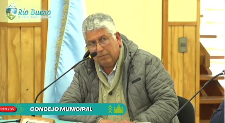 Acusan a Luis Reyes de amenazas en el Concejo Municipal
