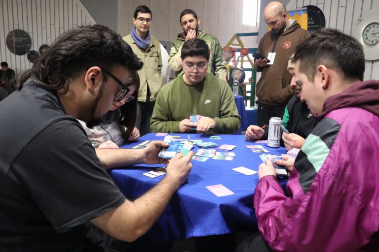 En Valdivia se realizará torneo clasificatorio que premia con una expedición de una semana a la Antártica