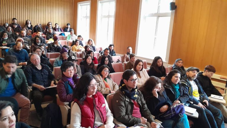 Emprendimientos de la industria creativa regional se capacitan para fortalecer sus negocios