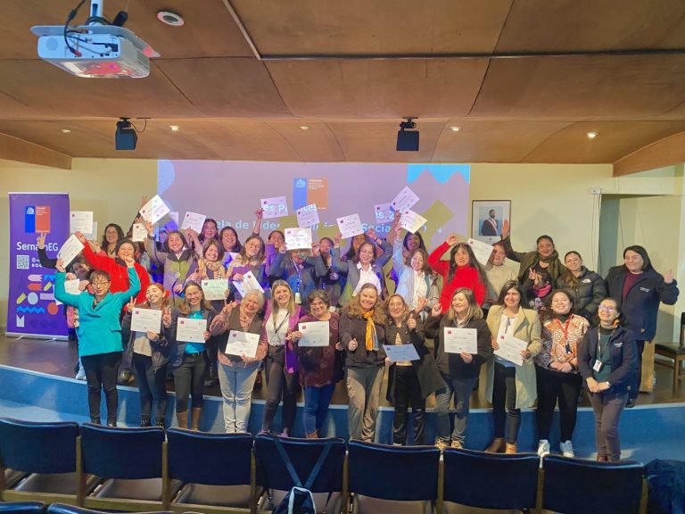 SernamEG Los Ríos certificó a 50 mujeres como líderes en espacios de toma de decisión social y política