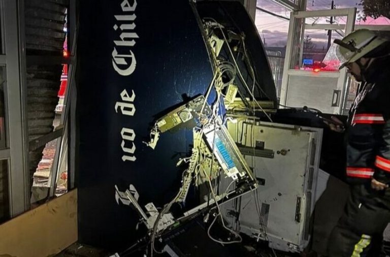 En prisión preventiva quedaron 4 integrantes de banda criminal por robo de cajero automático en Paillaco