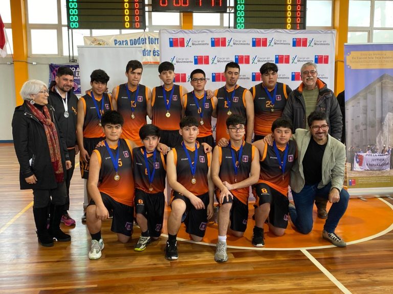 Con básquetbol inter liceos conmemoraron un año del nombramiento del gimnasio “Espacio de Memoria” 