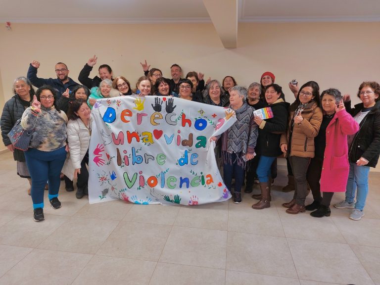 Proyecto Fondo Equidad de Género 2024 realizó encuentro de cierre con mujeres en Mehuin 
