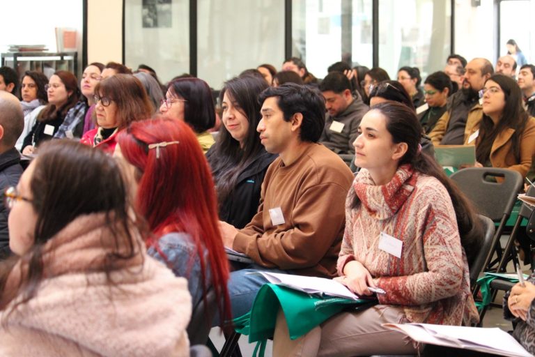 Seminario PACE UACh: Docentes adquirieron herramientas para optimizar la atención y el aprendizaje de alumnos