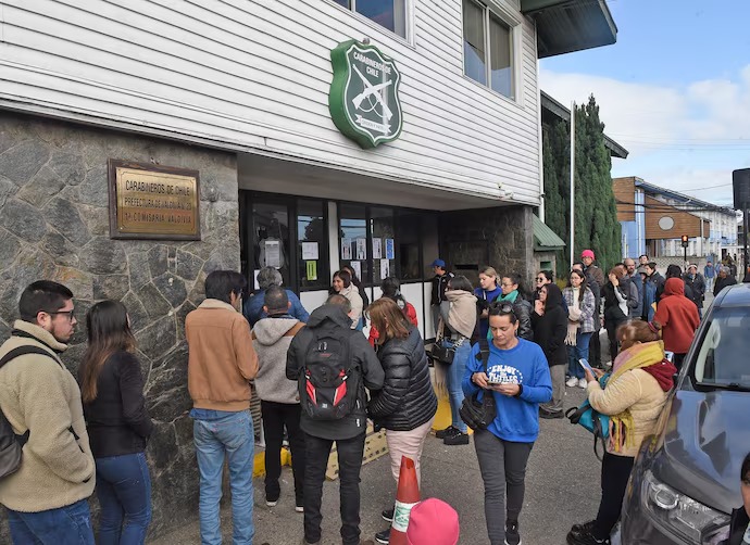 Encontrarse a más de 200 Km del local de votación es la única constancia que recibirá Carabineros durante proceso eleccionario