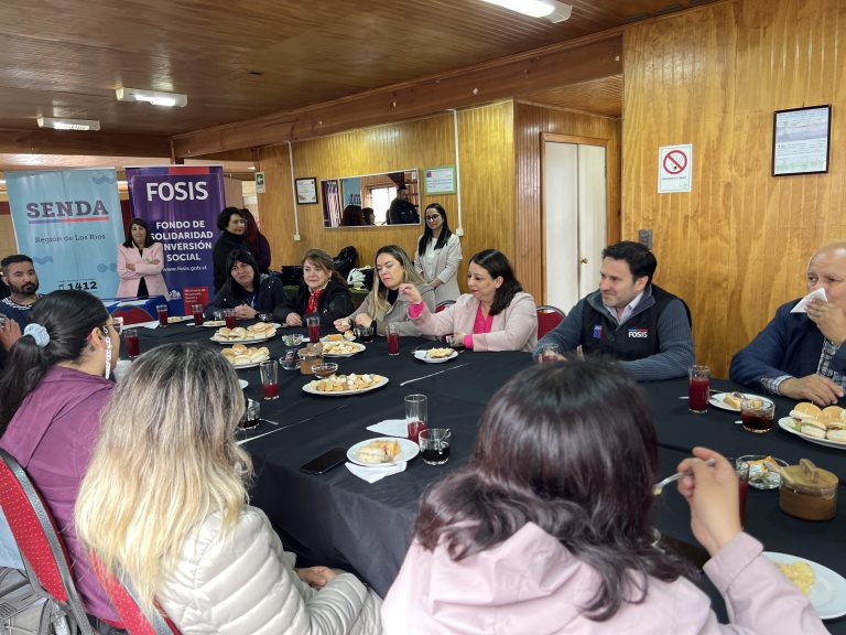 15 personas usuarias de SENDA serán beneficiarias del programa “Emprendamos Básico” del FOSIS