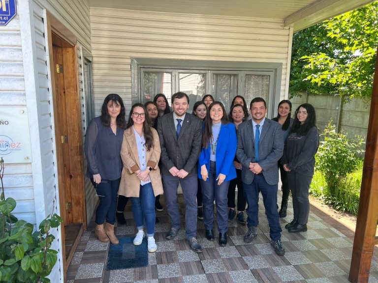 Tribunal de La Unión realiza trabajo de coordinación con equipo comunal del Programa de Reparación por Maltrato