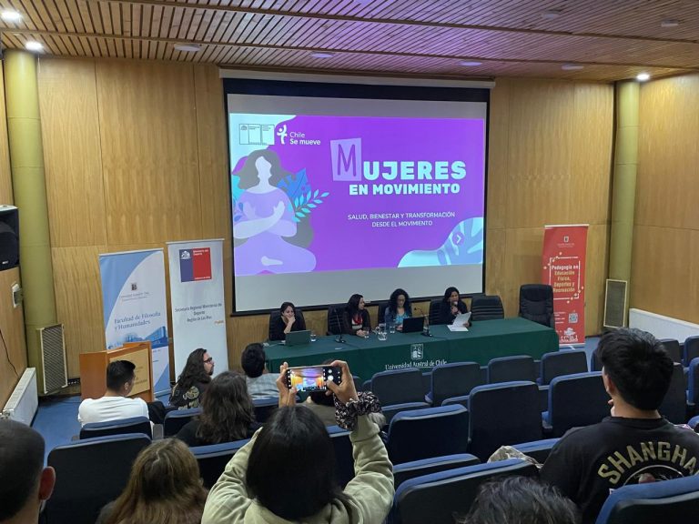 MINDEP y UACh realizaron encuentro sobre género y deporte