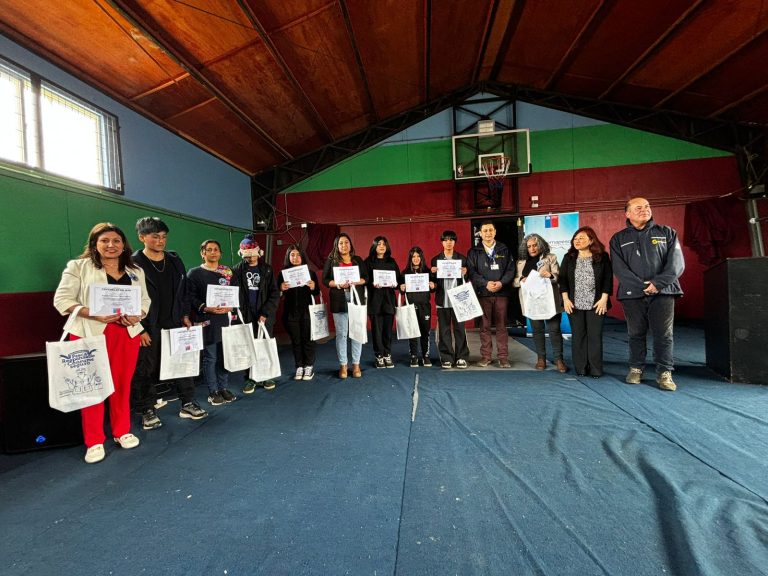 Sernapesca certificó a 10 personas como Centinelas del Mar en la región