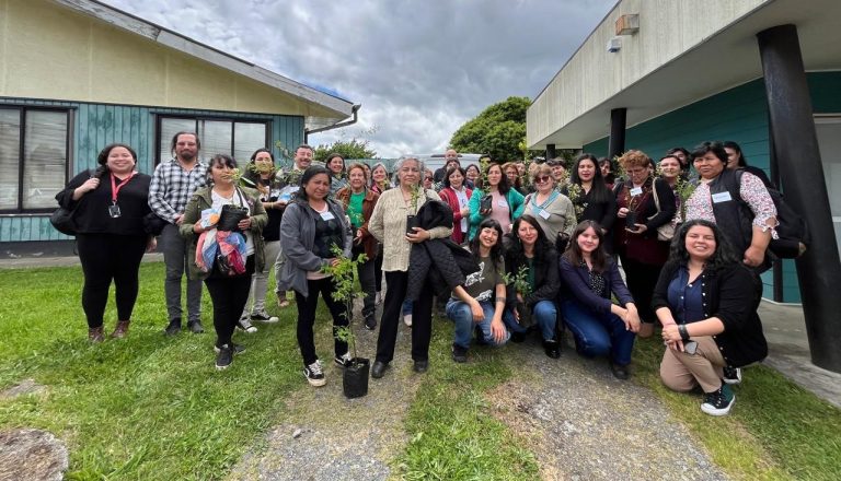 Mujeres rurales e indígenas de la región fortalecen su liderazgo en el trabajo con el bosque nativo