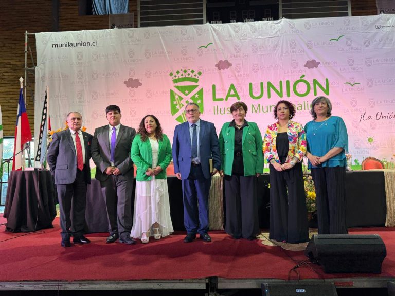 Saturnino Quezada Solís asumió como nuevo alcalde para el periodo 2024-2028