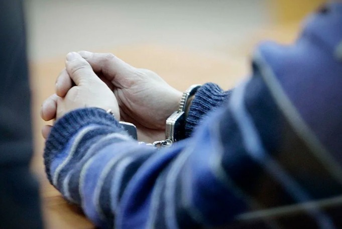 Tres personas fueron formalizadas por tráfico de drogas y tenencia de armas en Valdivia