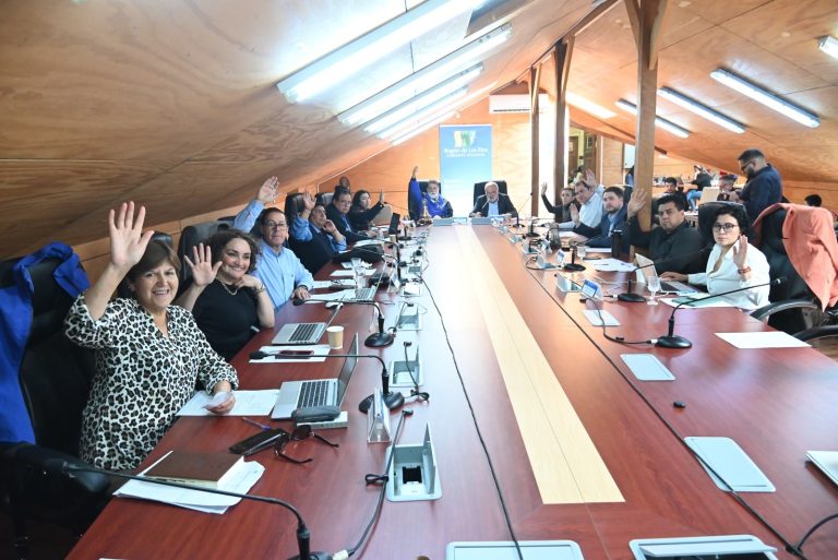 Gobierno Regional invierte en equipos y TICs para habilitar Unidad de Psiquiatría Infantojuvenil en Los Ríos.