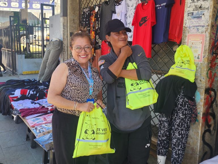 Por ola de calor: Llaman a empleadores a entregar elementos de protección personal a sus trabajadores