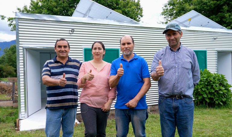 Mieles de aromas nativos en Futrono apuntan a nuevos mercados nacionales