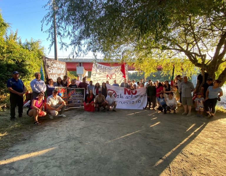 Movimiento Río San pedro sin Salmoneras presenta a su equipo jurídico