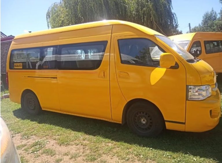 Concejo Municipal aprueba licitación para el traslado de estudiantes del sector rural Los Esteros y El Huape