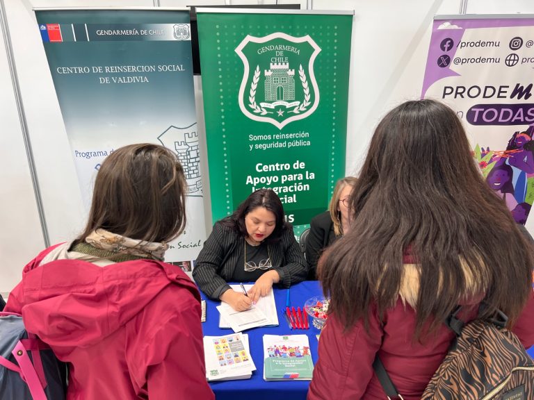 Gendarmería Los Ríos trabajará con municipios para difundir la eliminación de antecedentes penales
