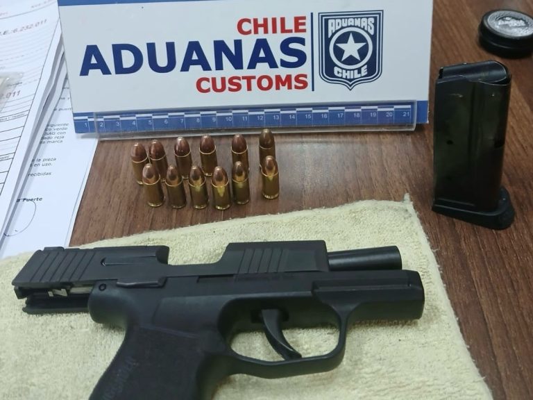 Fiscalia formalizará a dos hombres detenidos ingresando un arma, municiones y droga desde Argentina a Chile