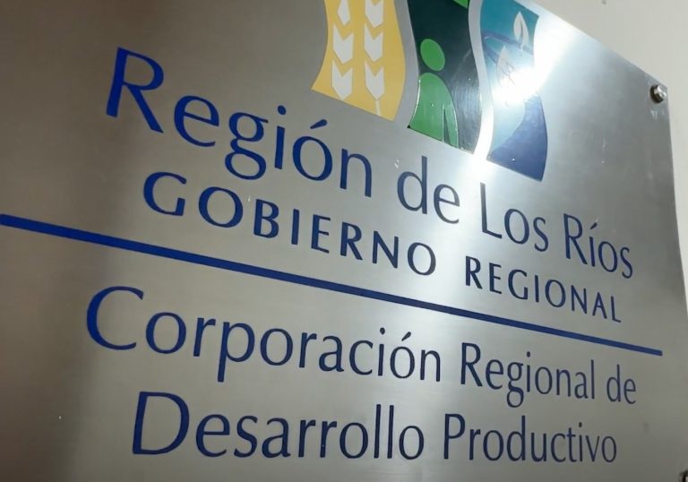 Trabajadores de la Corporación Regional de Desarrollo Productivo de Los Ríos ingresan en estado de reflexión por no pago de sueldos