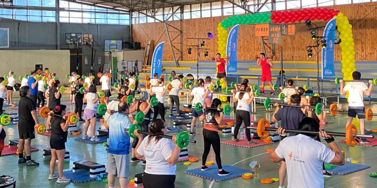 Futrono celebró el Día de la Actividad Física con masiva jornada deportiva