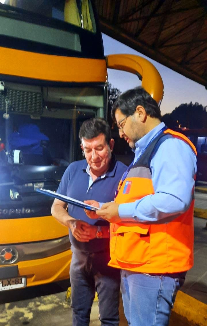 Fin de semana largo: Dirección del Trabajo multó a 9 Buses Interurbanos por no cumplir con reglamento laboral