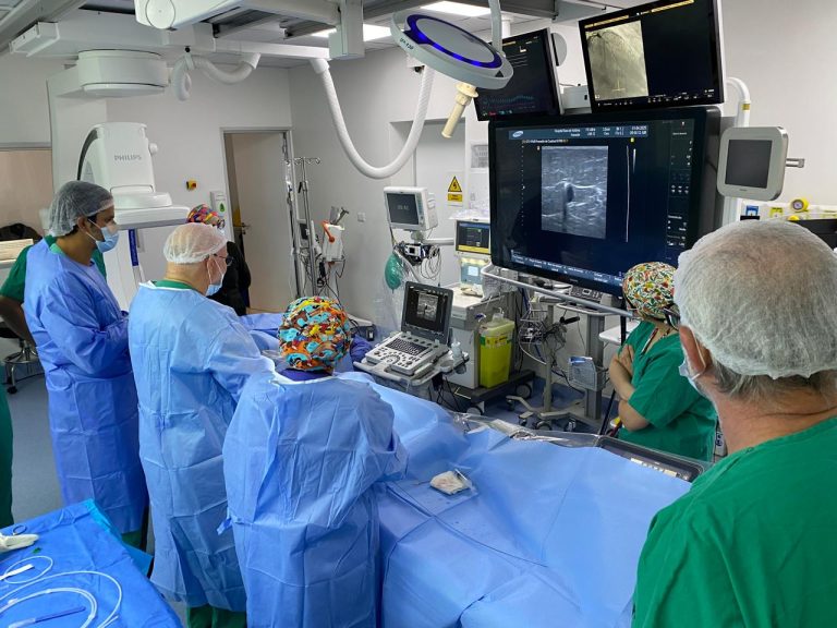 Especialistas del HBV realizan exitosas cirugías de várices con técnica ambulatoria y menos invasiva