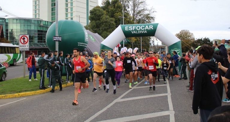 Corrida familiar organizada por Carabineros abre sus puertas a toda la comunidad