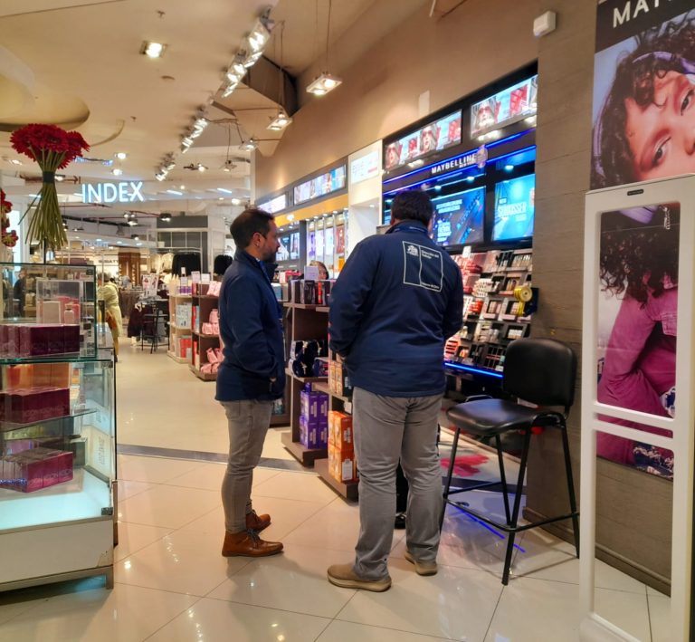 DT multó a tres empresas durante feriado irrenunciable