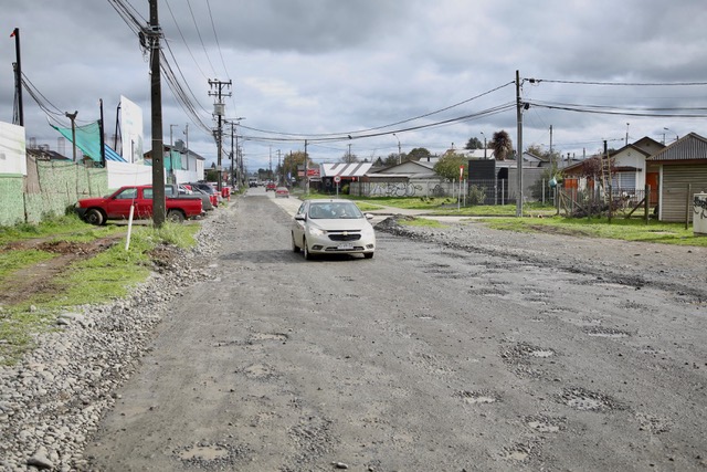 Consejo Regional aprueba recursos para pavimentación de calle Ejército Libertador en Río Bueno