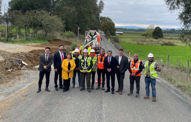 MOP suma 8.4 kilómetros de nuevos asfaltados en caminos de la red vial de Máfil
