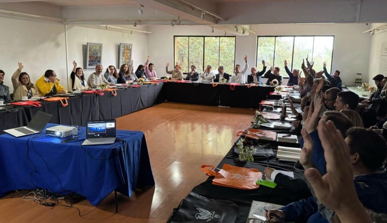 Corporación Ruta Lagos y Volcanes toma forma para articular el turismo en Los Ríos y regiones vecinas