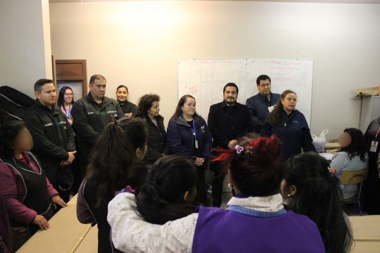 Internas del Complejo Penitenciario de Valdivia reciben capacitación SENCE por primera vez