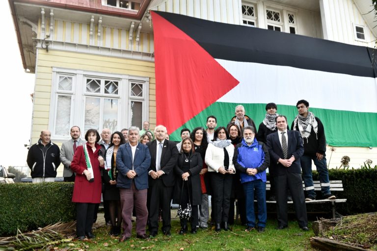 Región de Los Ríos conmemora la Nakba Palestina en acto oficial junto a la Embajadora Vera Baboun