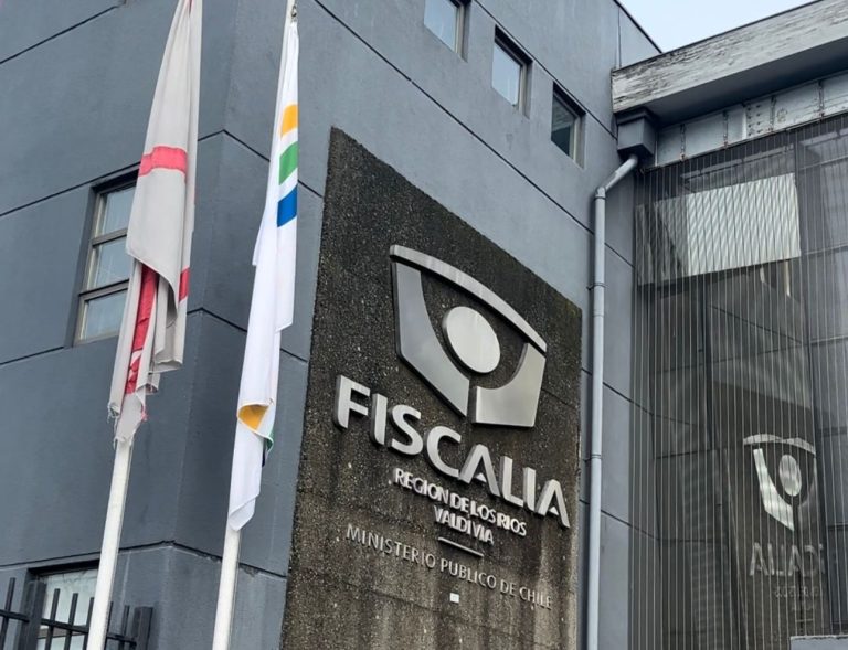 Fiscalía de Los Ríos formaliza a imputado por almacenar pornografía infantil